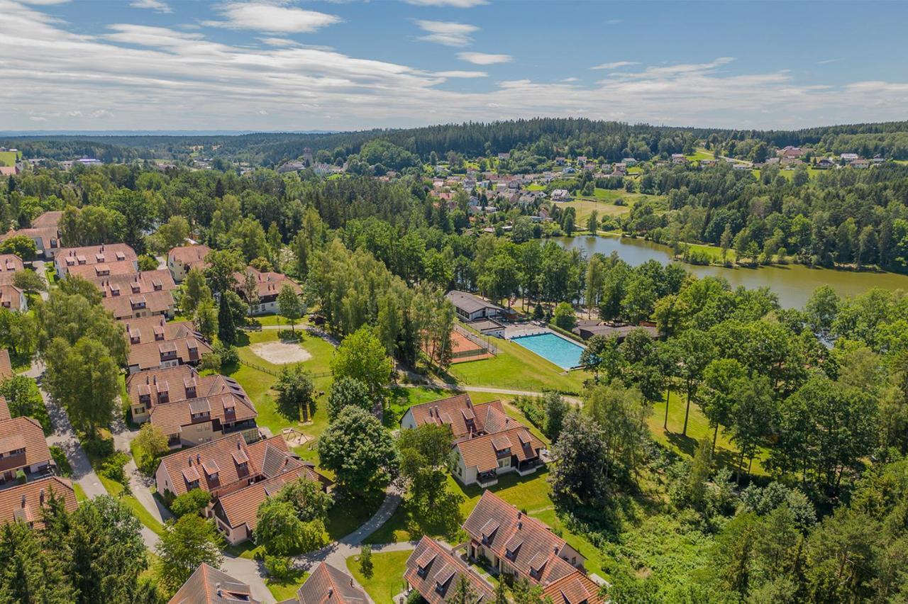 Theater- Und Feriendorf Koenigsleitn Gmbh Litschau Extérieur photo