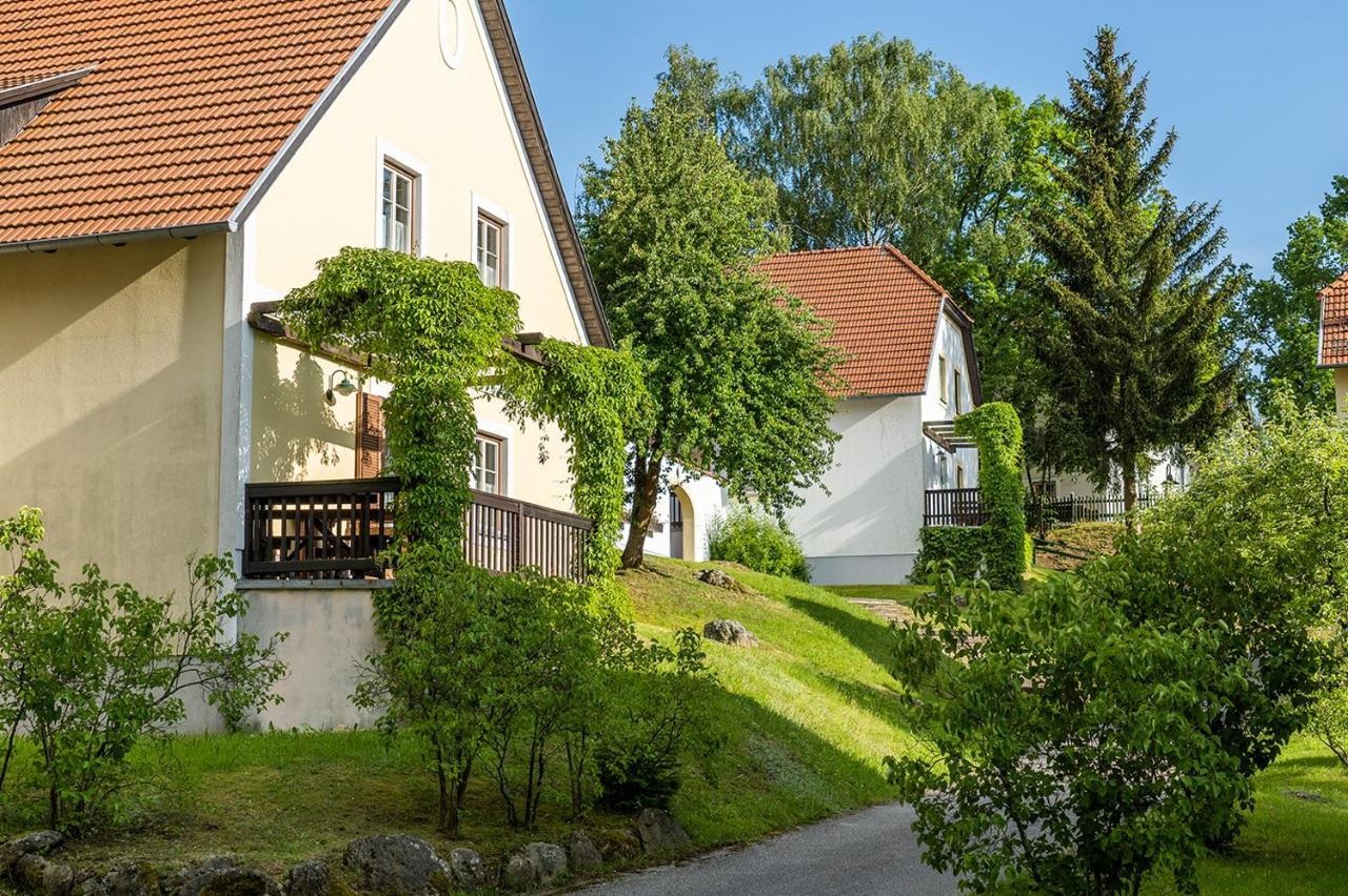 Theater- Und Feriendorf Koenigsleitn Gmbh Litschau Extérieur photo