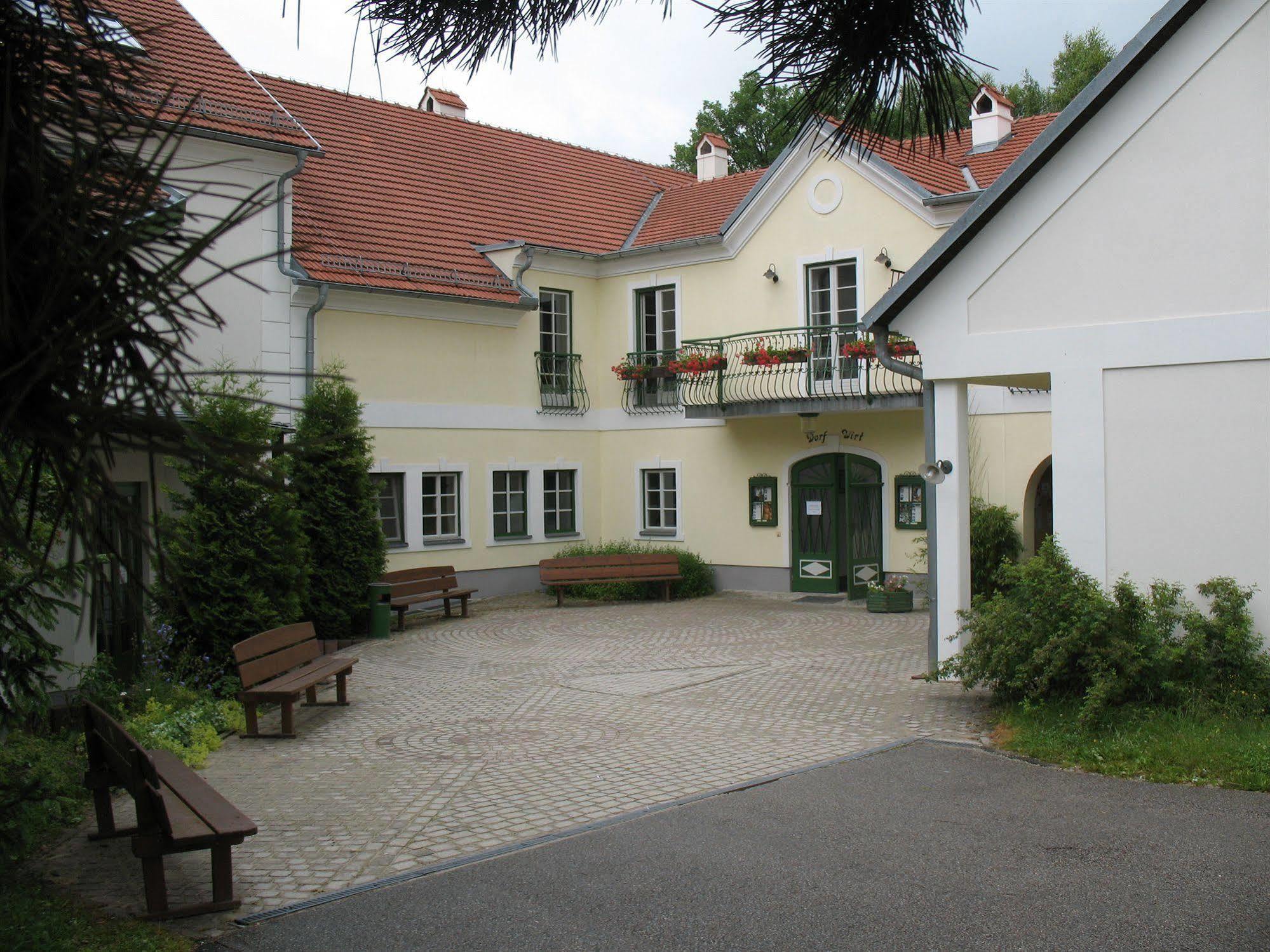 Theater- Und Feriendorf Koenigsleitn Gmbh Litschau Extérieur photo